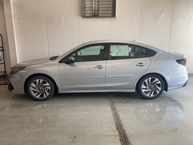 Used 2025 Subaru Legacy Limited image 8