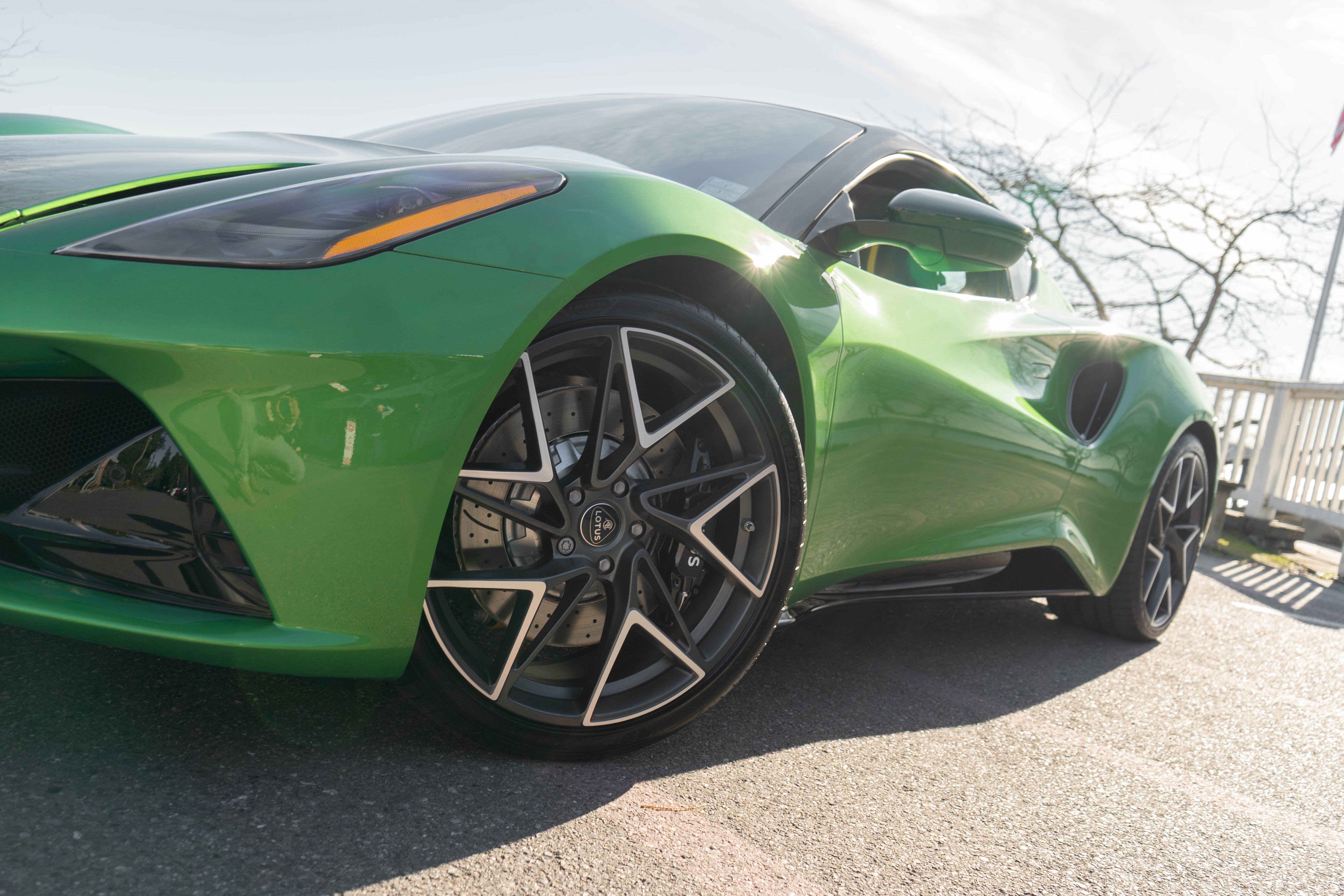 New 2026 Lotus Emira SE image 4