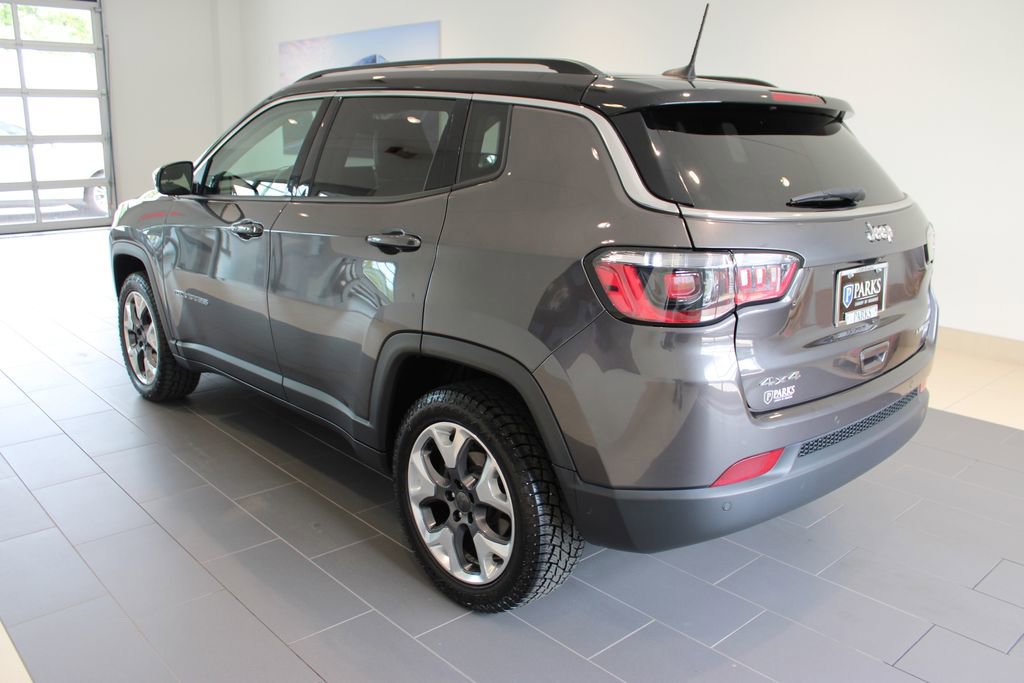 Used 2022 Jeep Compass Limited AWD/4WD image 34