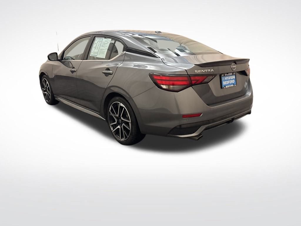 Used 2025 Nissan Sentra SR image 8