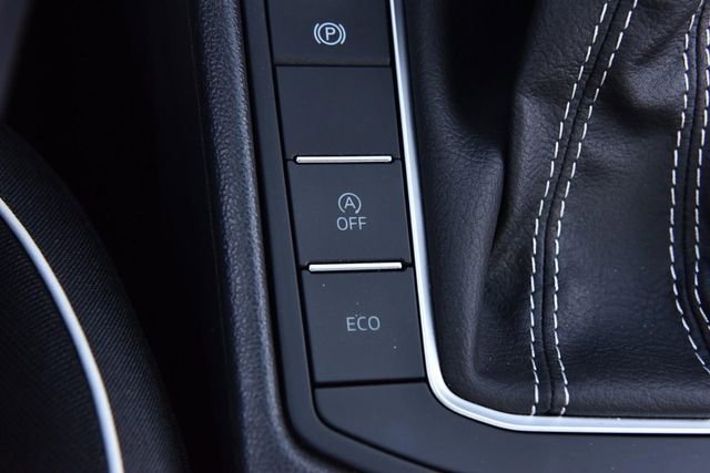 Certified 2024 Volkswagen Jetta Sport image 17