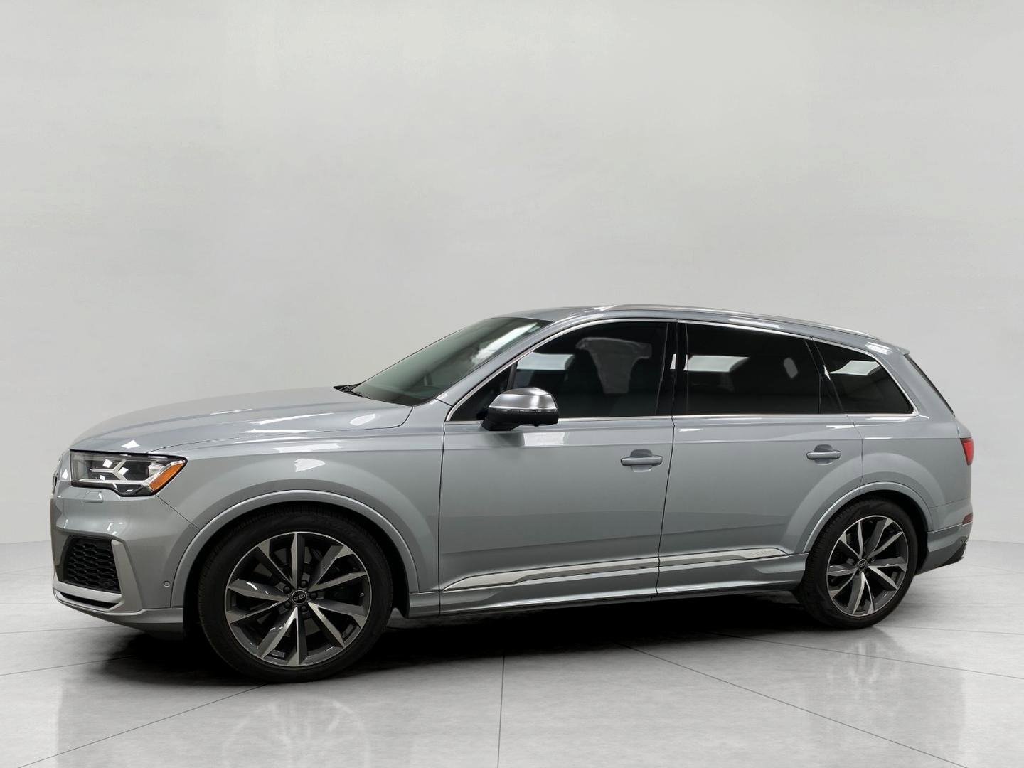 Used 2023 Audi SQ7 Prestige image 10