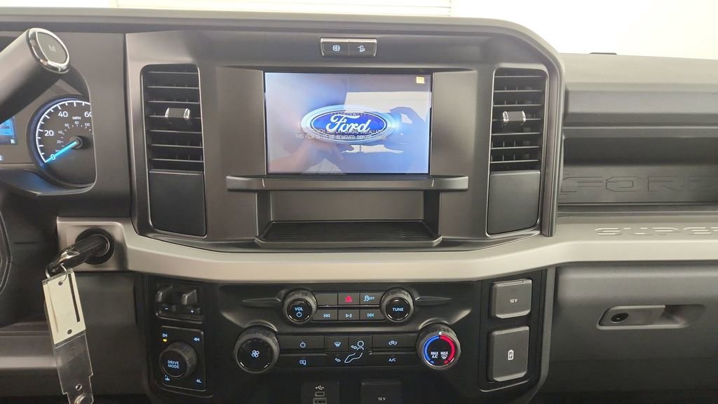 New 2026 Ford F350 XL w/ STX Appearance Package AWD/4WD image 14
