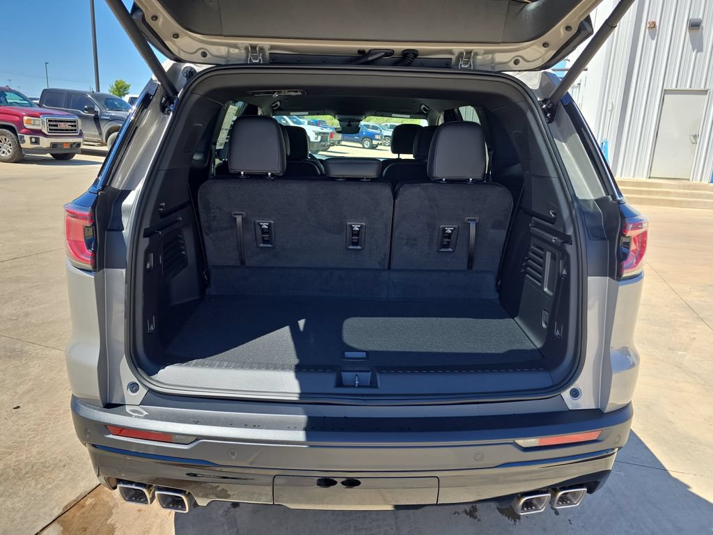 New 2026 GMC Acadia AT4 w/ Luxury Package AWD/4WD image 13