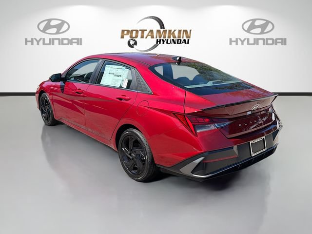 New 2026 Hyundai Elantra SEL Sport Premium FWD image 7