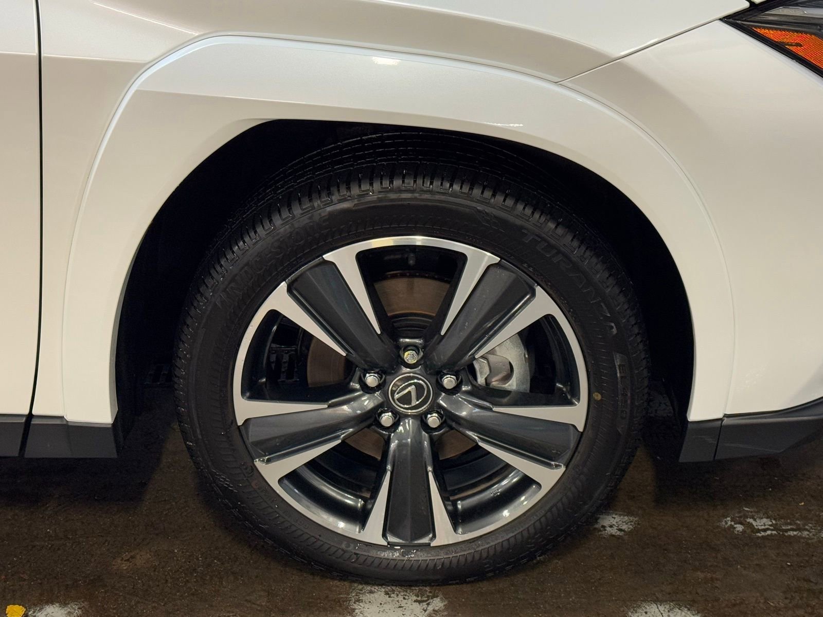 Used 2025 Lexus UX 300h AWD image 57