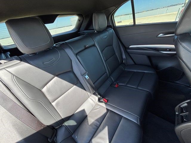 Used 2023 Cadillac XT4 Premium Luxury FWD image 20