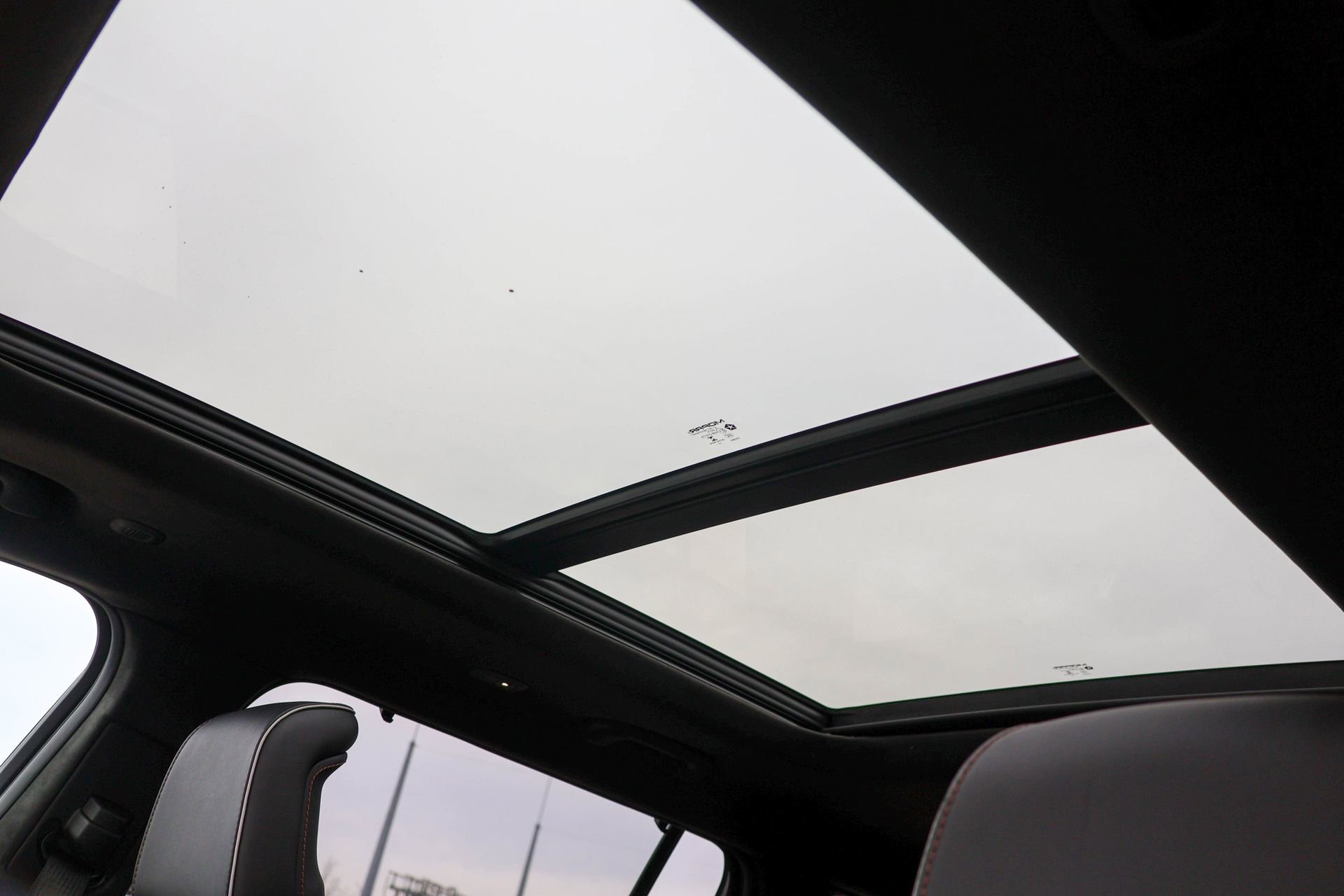 New 2026 Jeep Grand Cherokee L Summit w/ Obsidian Package image 8