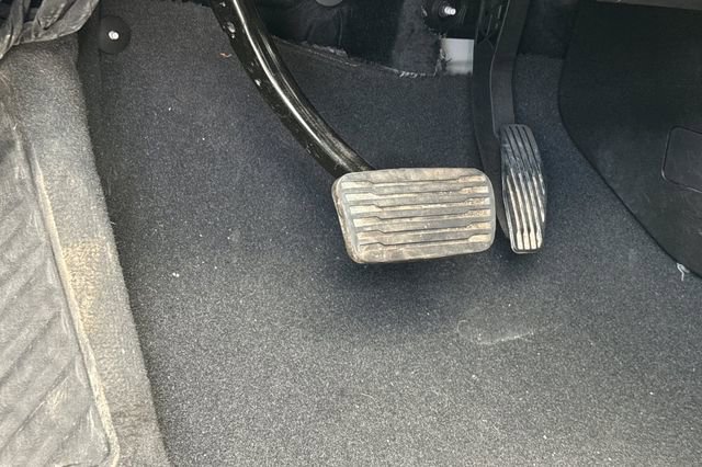 Used 2024 Chevrolet Silverado 2500 LTZ w/ LTZ Convenience Package image 43