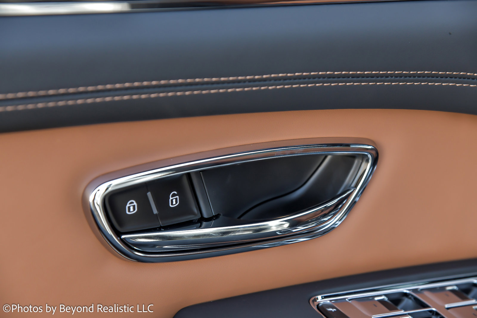 New 2024 Bentley Bentayga Extended Wheelbase image 19