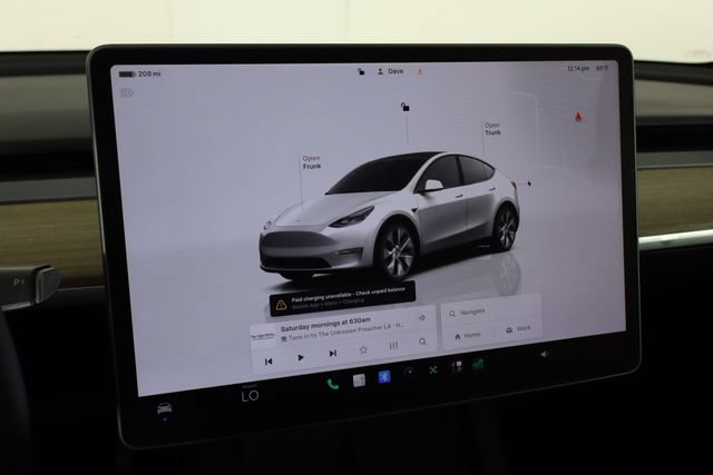 Used 2023 Tesla Model Y 2WD image 24
