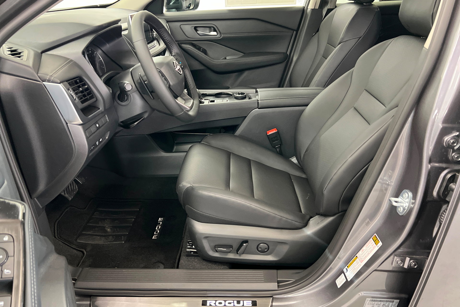 New 2026 Nissan Rogue SV image 17