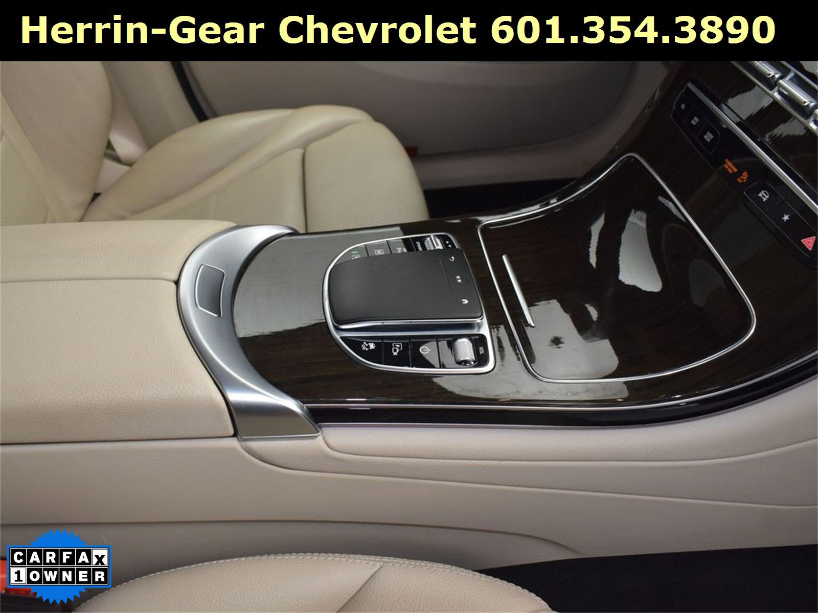 Used 2021 Mercedes-Benz GLC 300 image 28