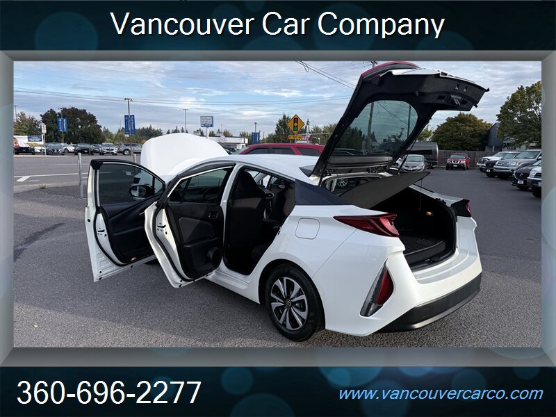 Used 2018 Toyota Prius Prime Plus FWD image 33