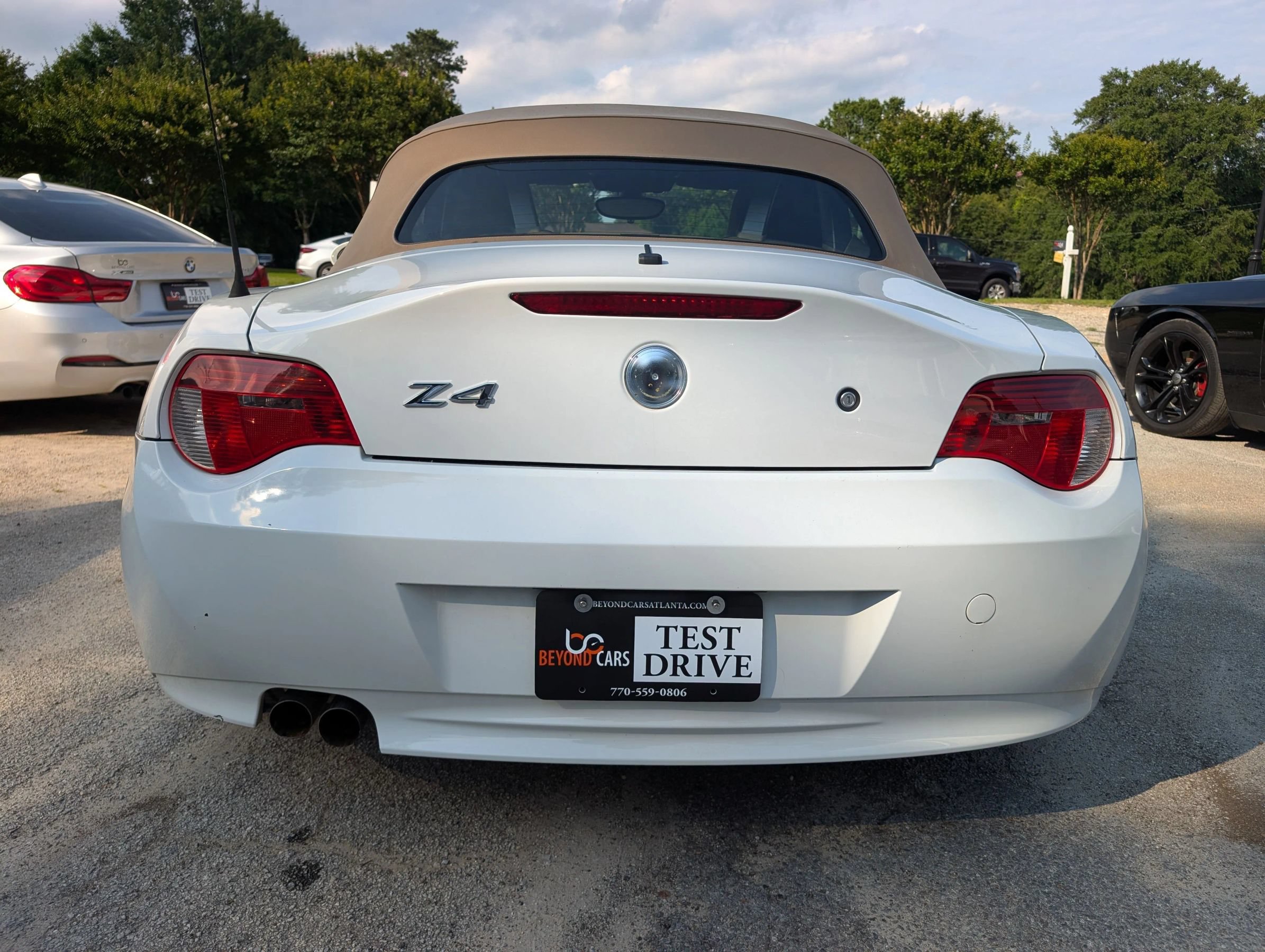 Used 2008 BMW Z4 3.0i RWD image 5