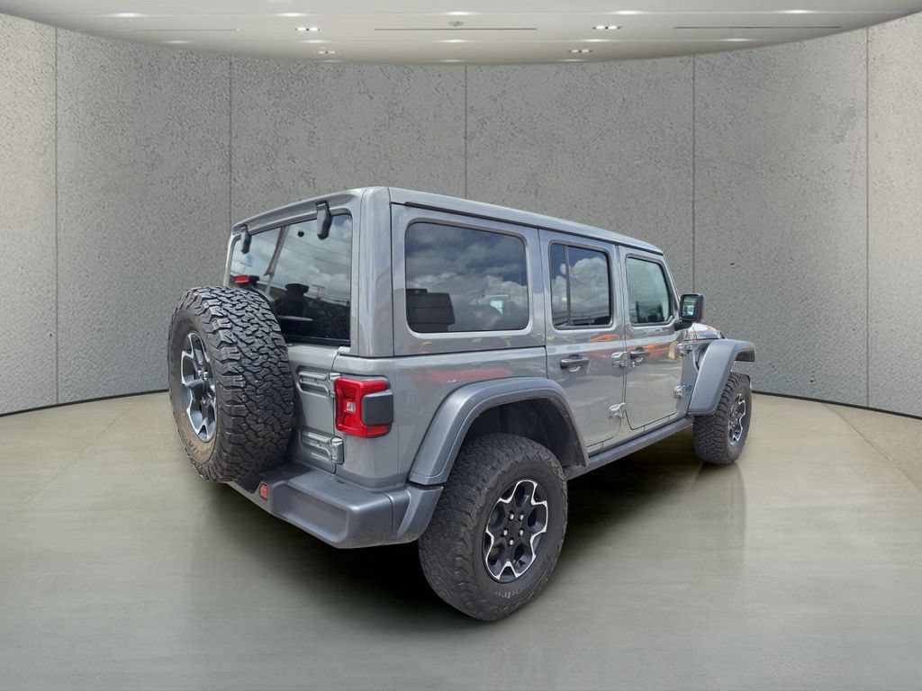 Used 2023 Jeep Wrangler Unlimited Rubicon 4xe w/ Cold Weather Group AWD/4WD image 5