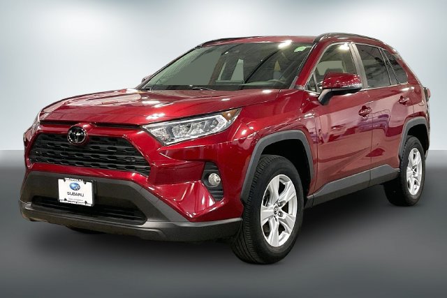 Used 2019 Toyota RAV4 XLE w/ Convenience Package AWD/4WD image 3