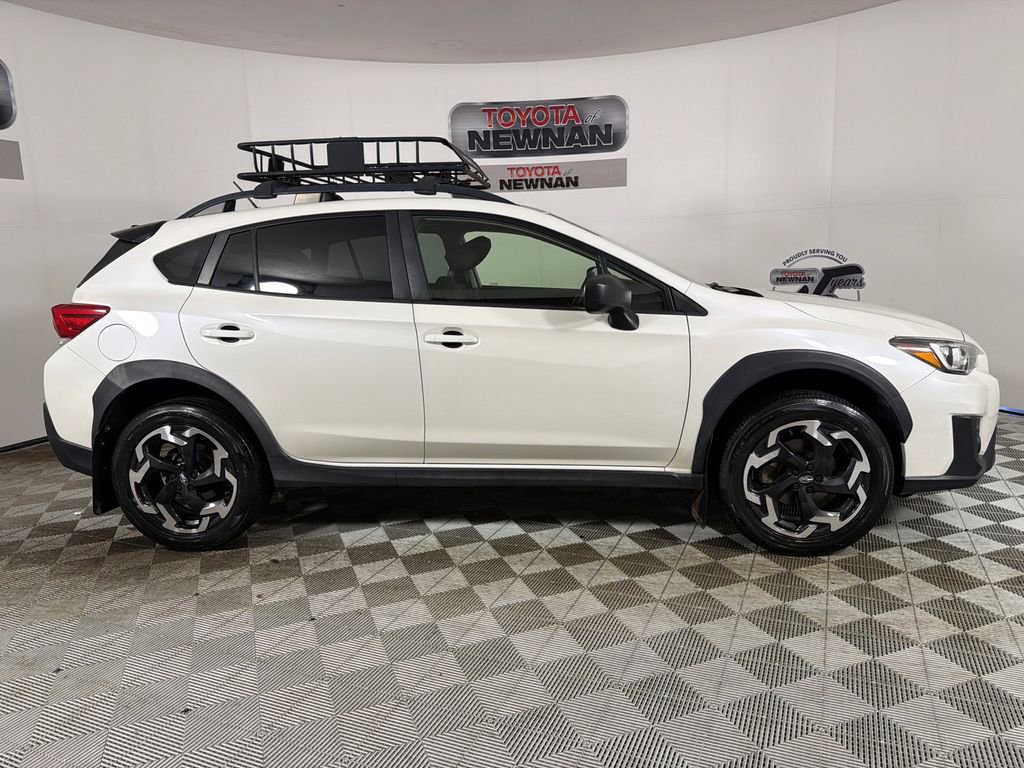 Used 2019 Subaru Crosstrek 2.0i w/ Eyesight System image 2
