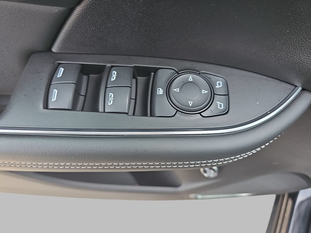 Certified 2023 Buick Envision Avenir FWD image 33