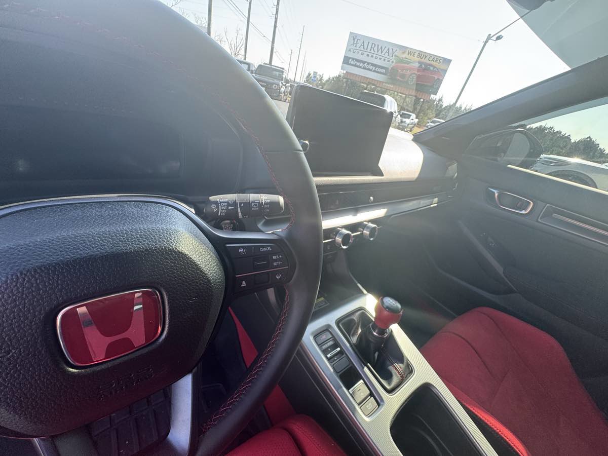 Used 2024 Honda Civic Type R image 15