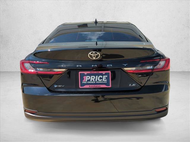 Used 2025 Toyota Camry LE FWD image 7