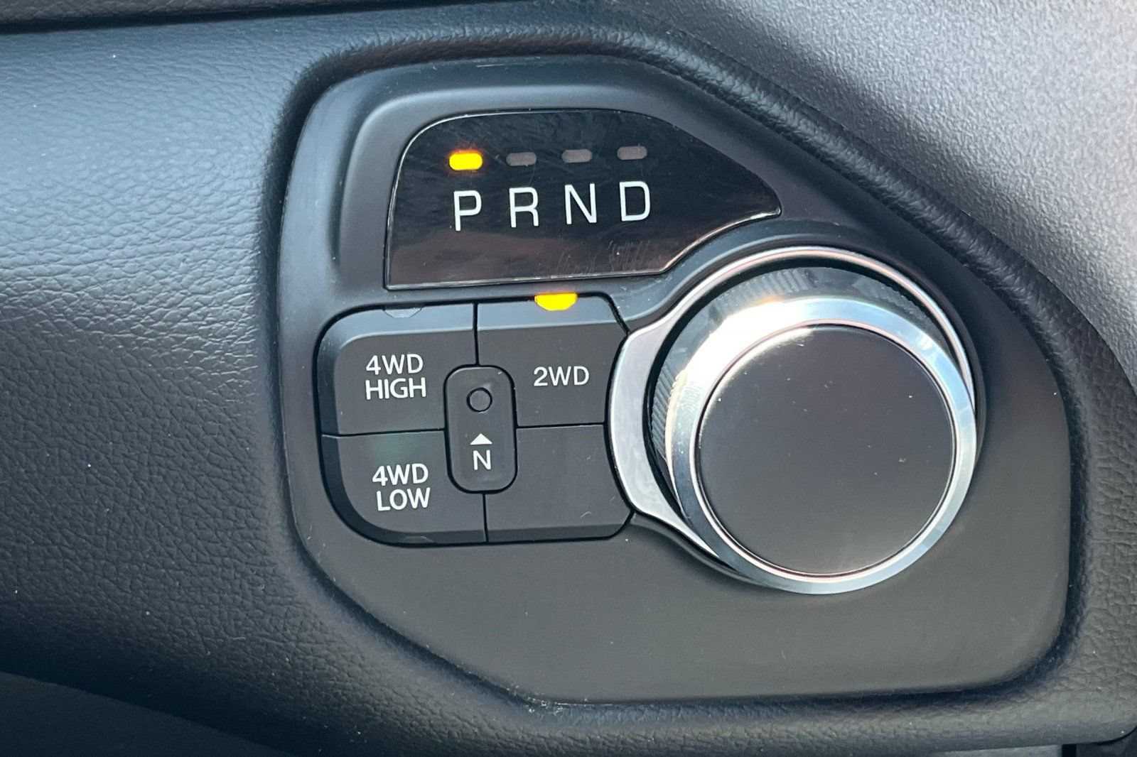 Used 2024 RAM 2500 Big Horn AWD/4WD image 32