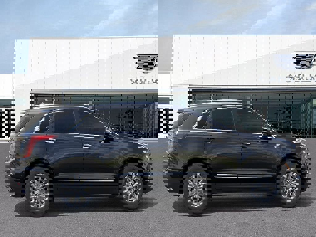 New 2026 Cadillac XT5 Luxury image 5