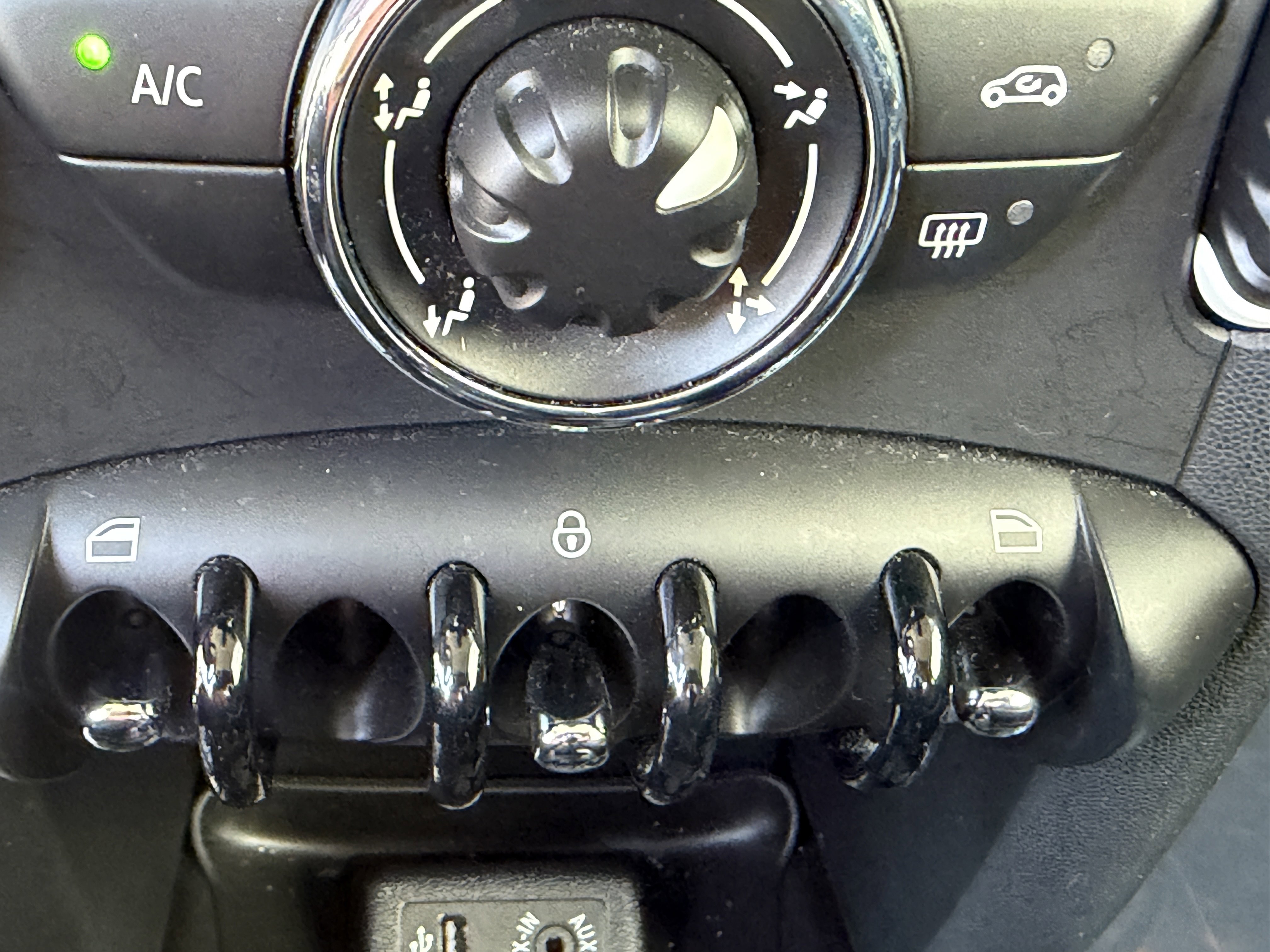 Used 2013 MINI Cooper Hardtop FWD image 22