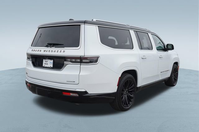Used 2024 Jeep Grand Wagoneer L Series III image 9