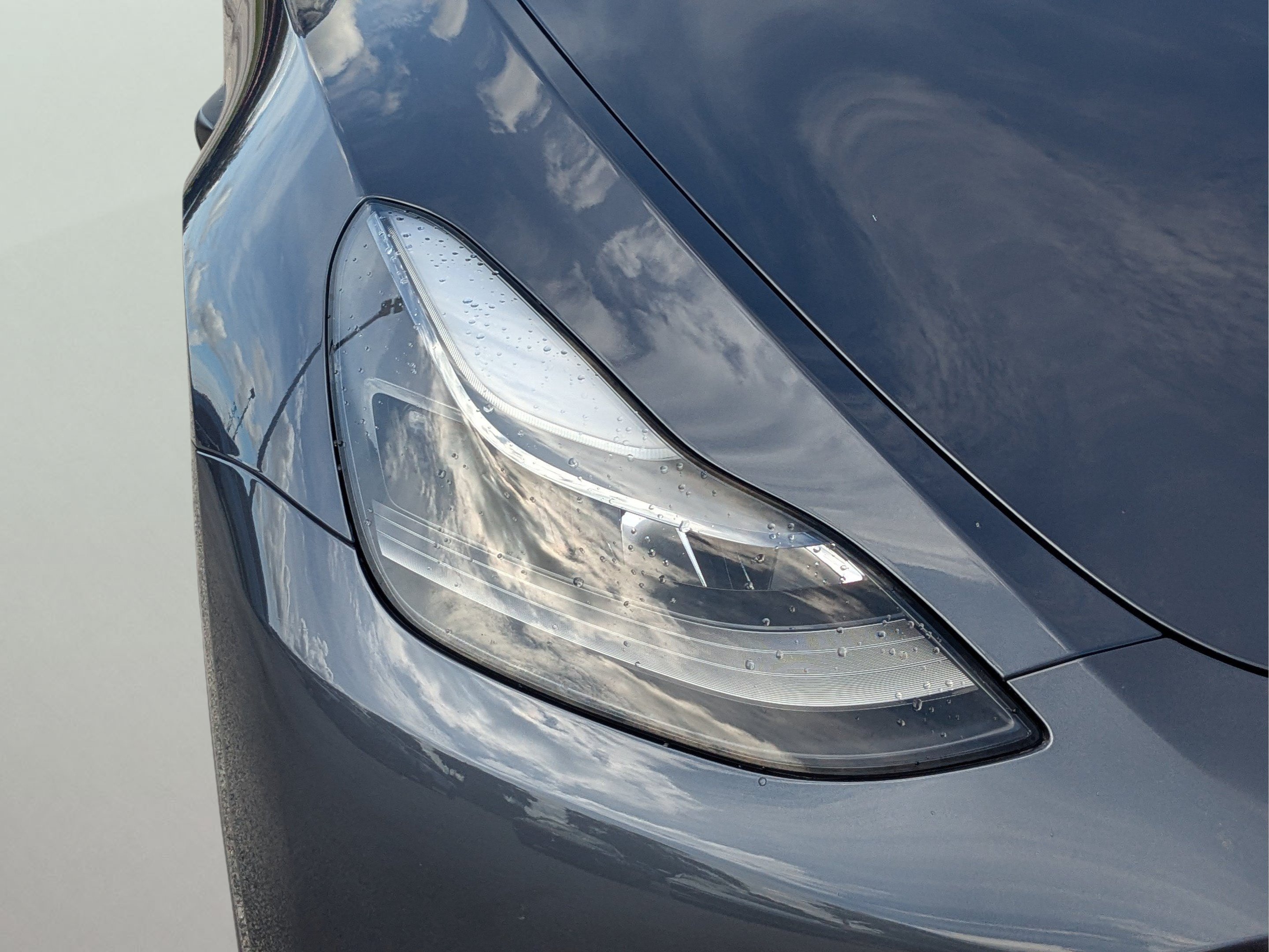 Used 2023 Tesla Model Y Long Range AWD/4WD image 30