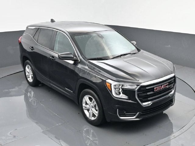 Used 2023 GMC Terrain SLE AWD/4WD image 18