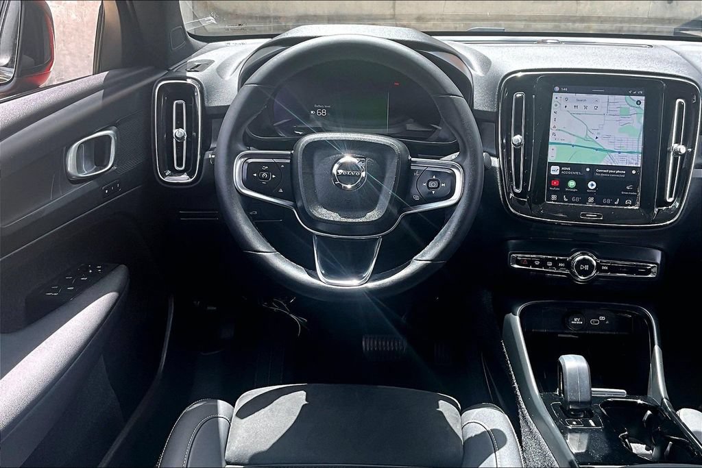 Certified 2023 Volvo C40 P8 Recharge Plus AWD/4WD image 7