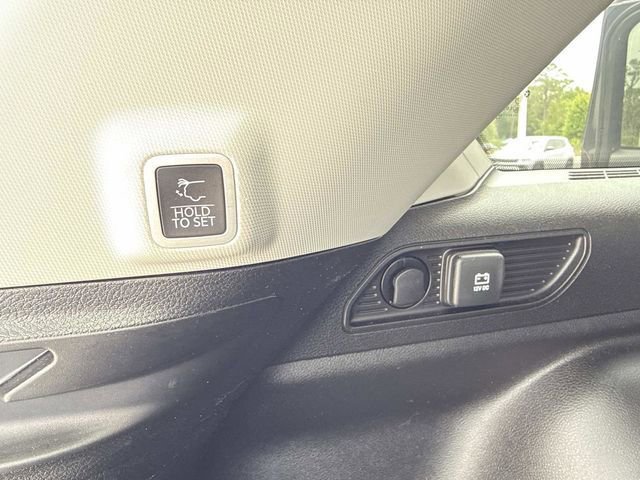 Used 2023 Jeep Grand Cherokee Limited RWD image 33