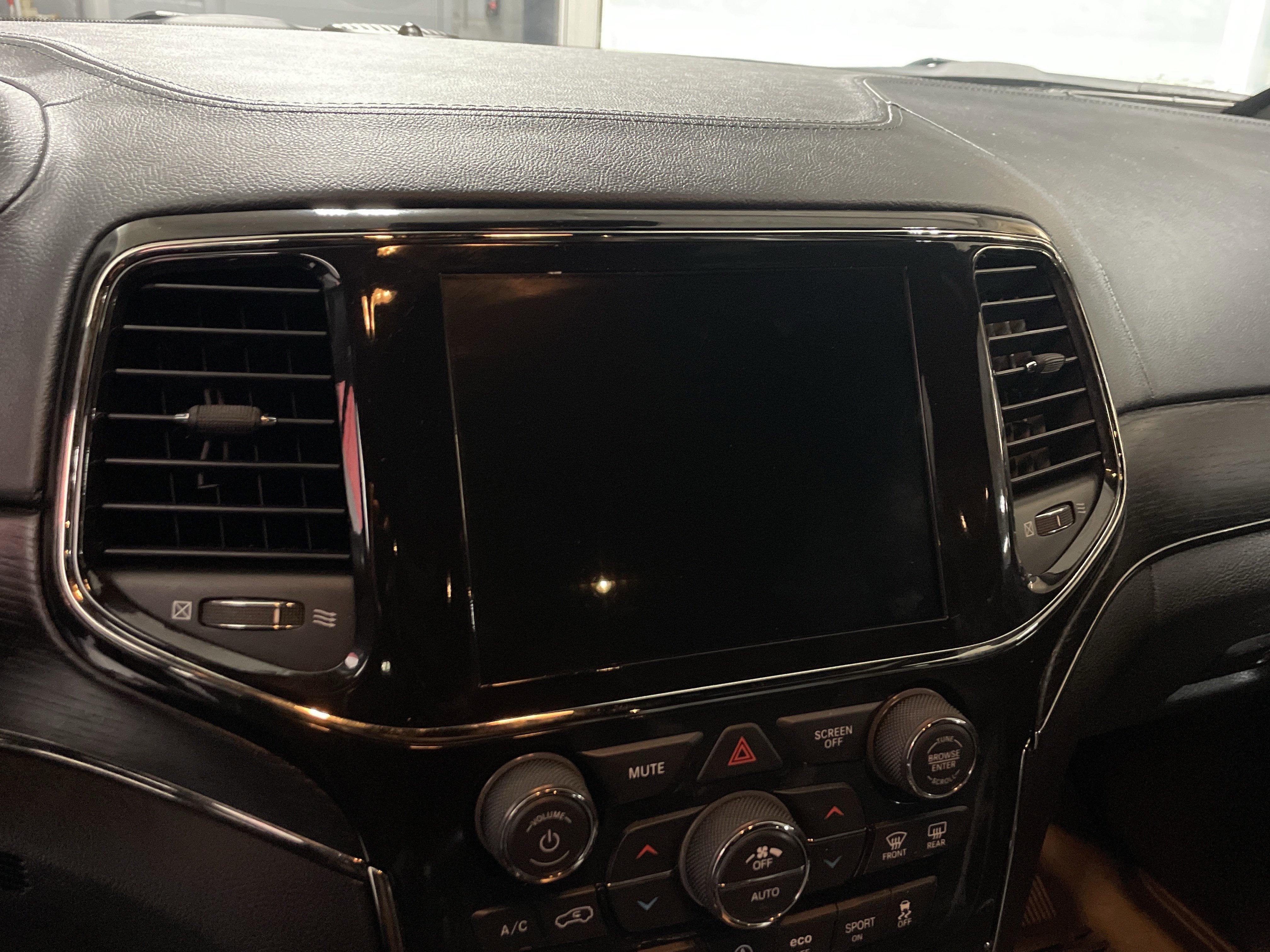 Used 2021 Jeep Grand Cherokee High Altitude image 23