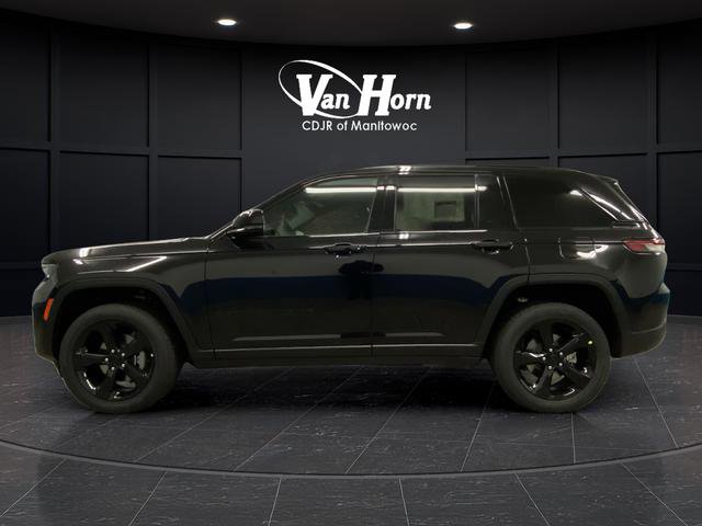 New 2025 Jeep Grand Cherokee Altitude image 12