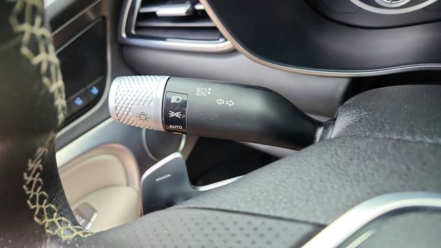 Used 2024 Genesis G70 2.5T w/ Sport Prestige Package AWD/4WD image 41