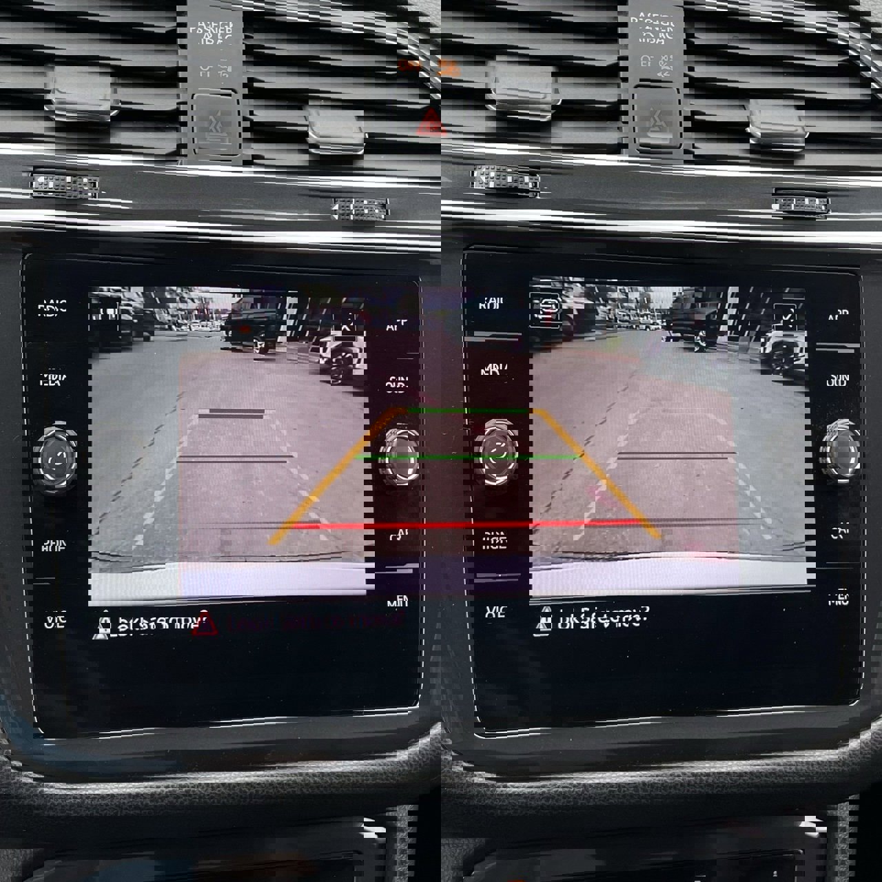 Used 2023 Volkswagen Tiguan SE image 19