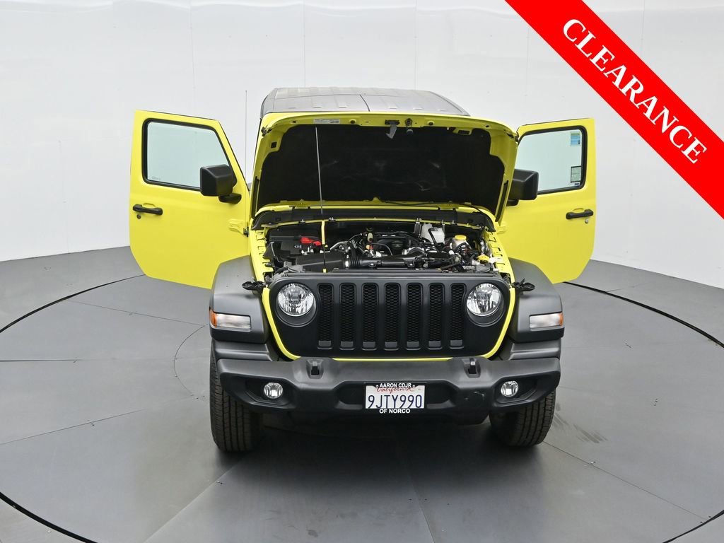 Used 2023 Jeep Wrangler Sport S image 36