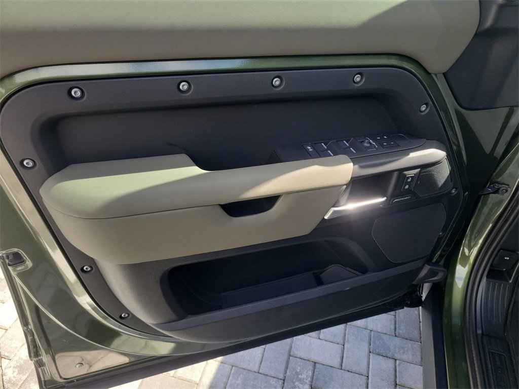 New 2026 Land Rover Defender 110 S image 22