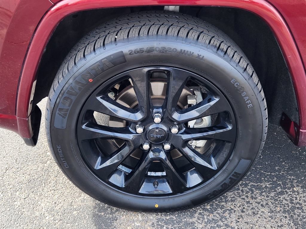 Used 2021 Jeep Grand Cherokee Laredo X image 10