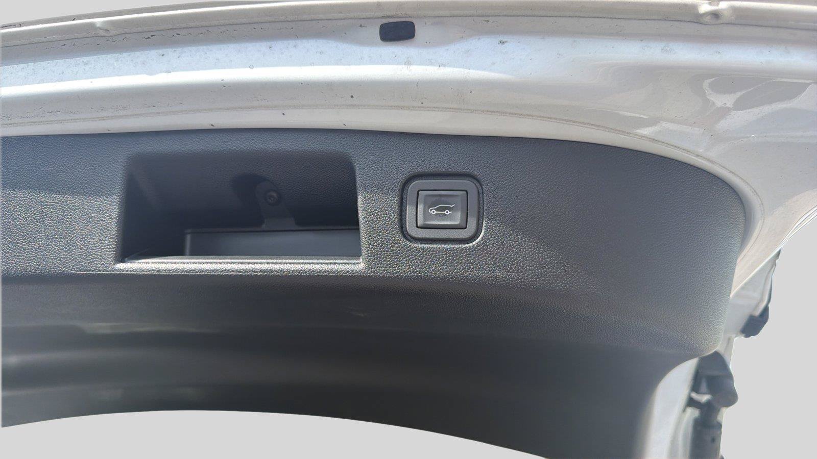 Used 2025 Chevrolet Blazer EV RS AWD/4WD image 19