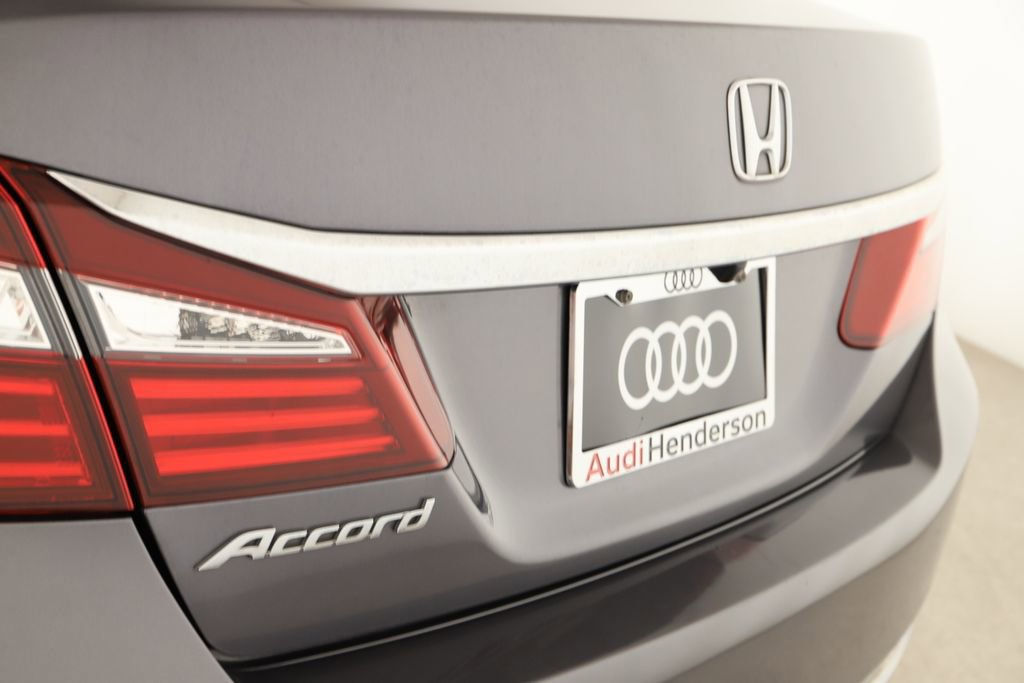 Used 2016 Honda Accord LX image 30