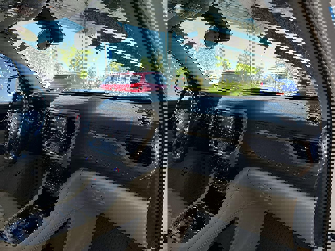 Used 2020 GMC Acadia Denali w/ Trailering Package image 29