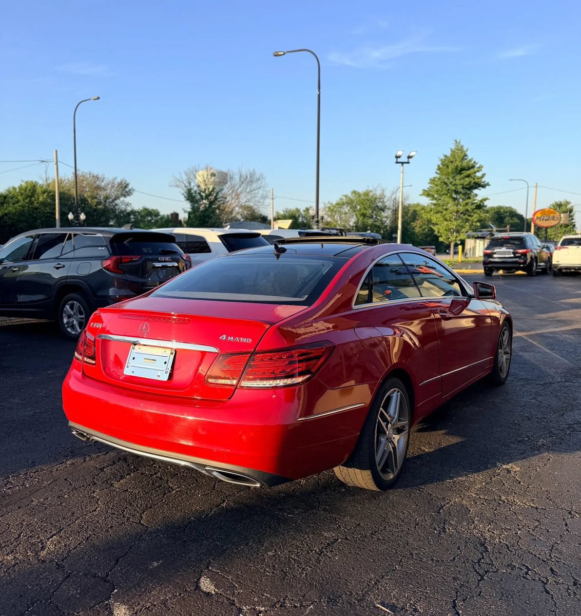 Used 2014 Mercedes-Benz E 350 4MATIC Coupe image 4