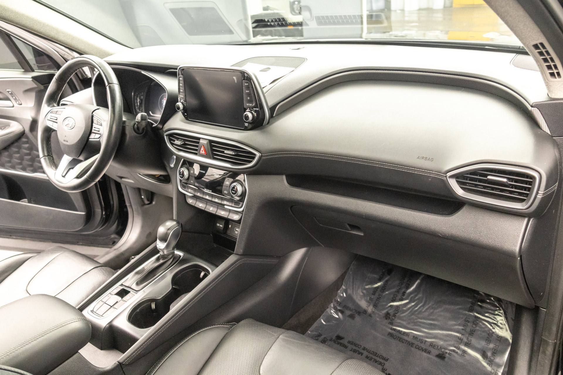 Used 2020 Hyundai Santa Fe Limited w/ Cargo Package AWD/4WD image 39