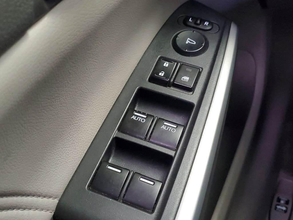 Used 2009 Honda Accord EX-L image 17