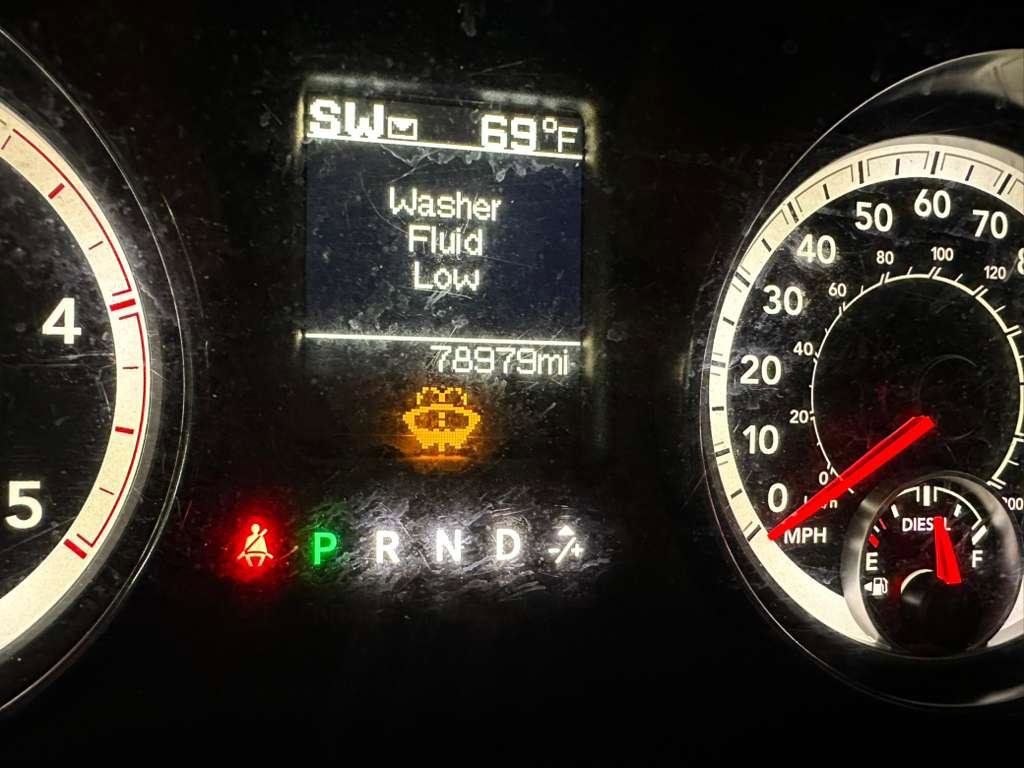 Used 2018 RAM 2500 Tradesman w/ Chrome Appearance Group image 10