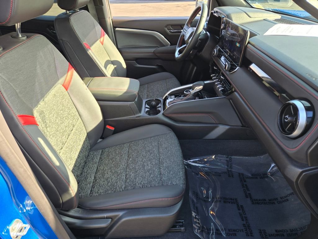 Certified 2024 Chevrolet Colorado Z71 w/ Z71 Convenience Package 2 image 14