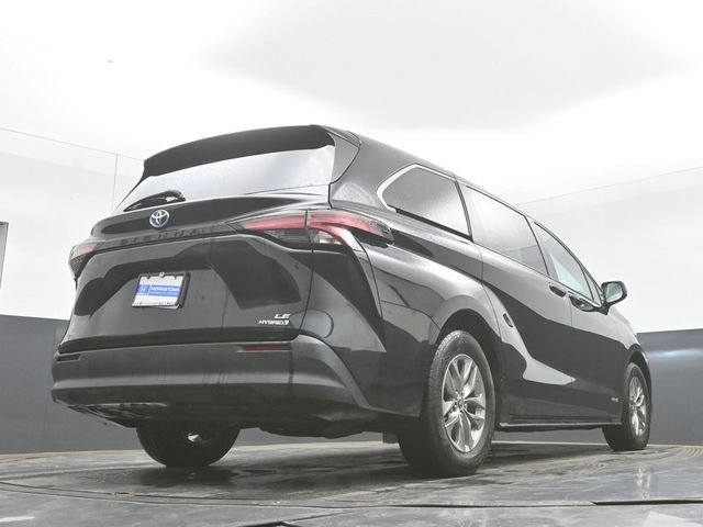 Used 2021 Toyota Sienna LE FWD image 48