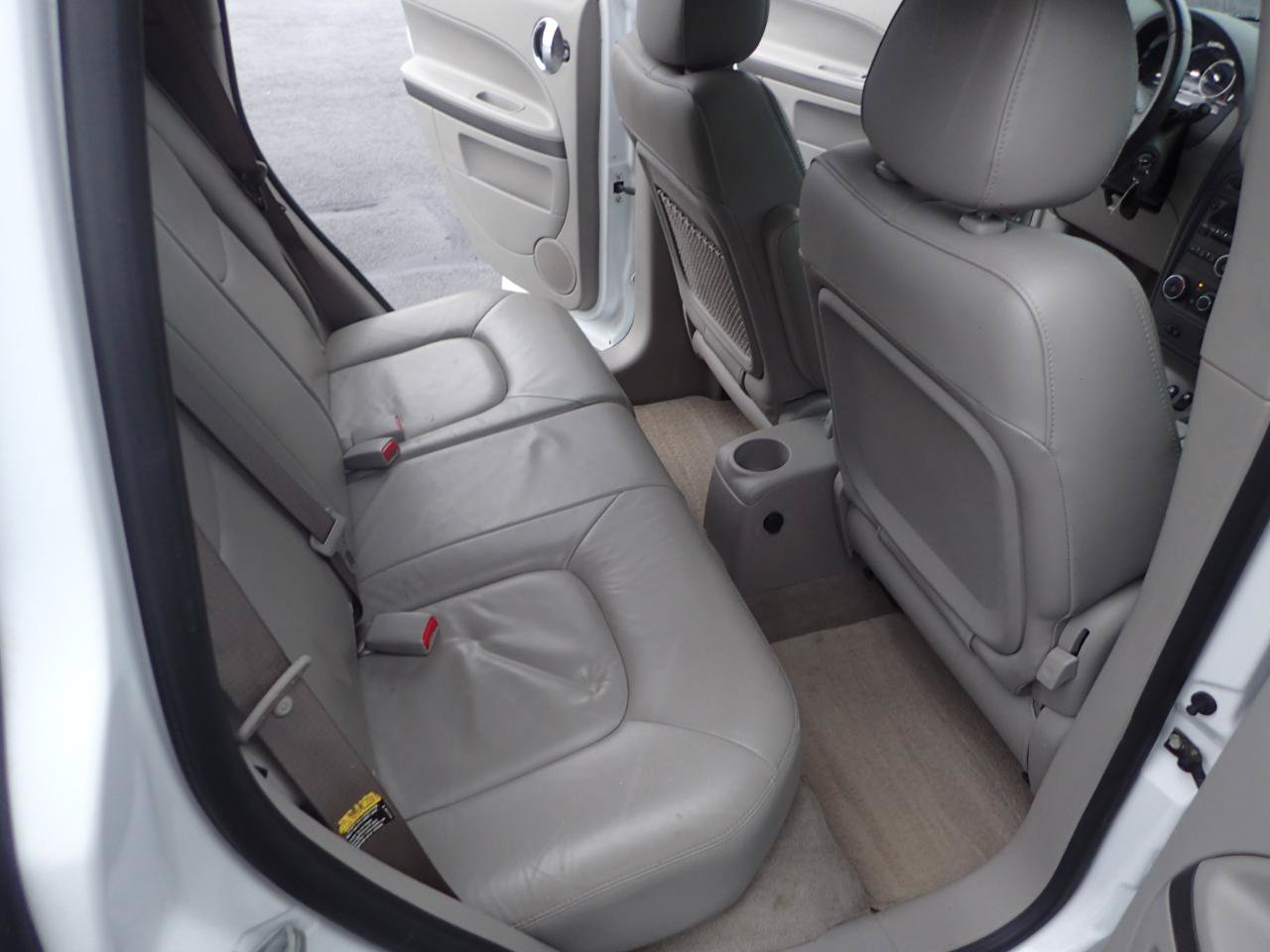 Used 2006 Chevrolet HHR LT w/ Preferred Equipment Group FWD image 12